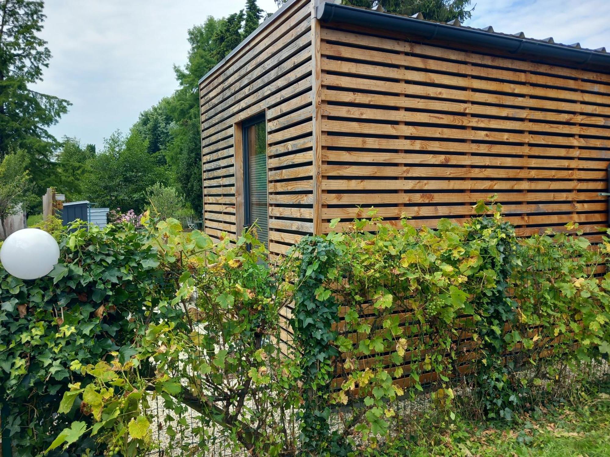 Lodge Au Vent Savigne-l'Eveque Екстериор снимка
